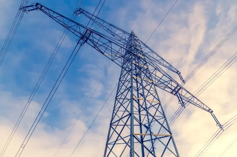 推进智能微电网建设