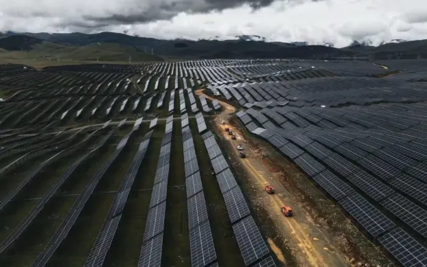 我国单体最大采煤沉陷区复合光伏项目投运