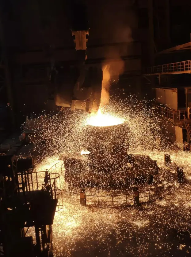 超低排放改造成效显著 全链条协同推广布局绿色低碳成为钢铁行业发展底色 |《地方两会进行时·低碳之路》系列报道之一